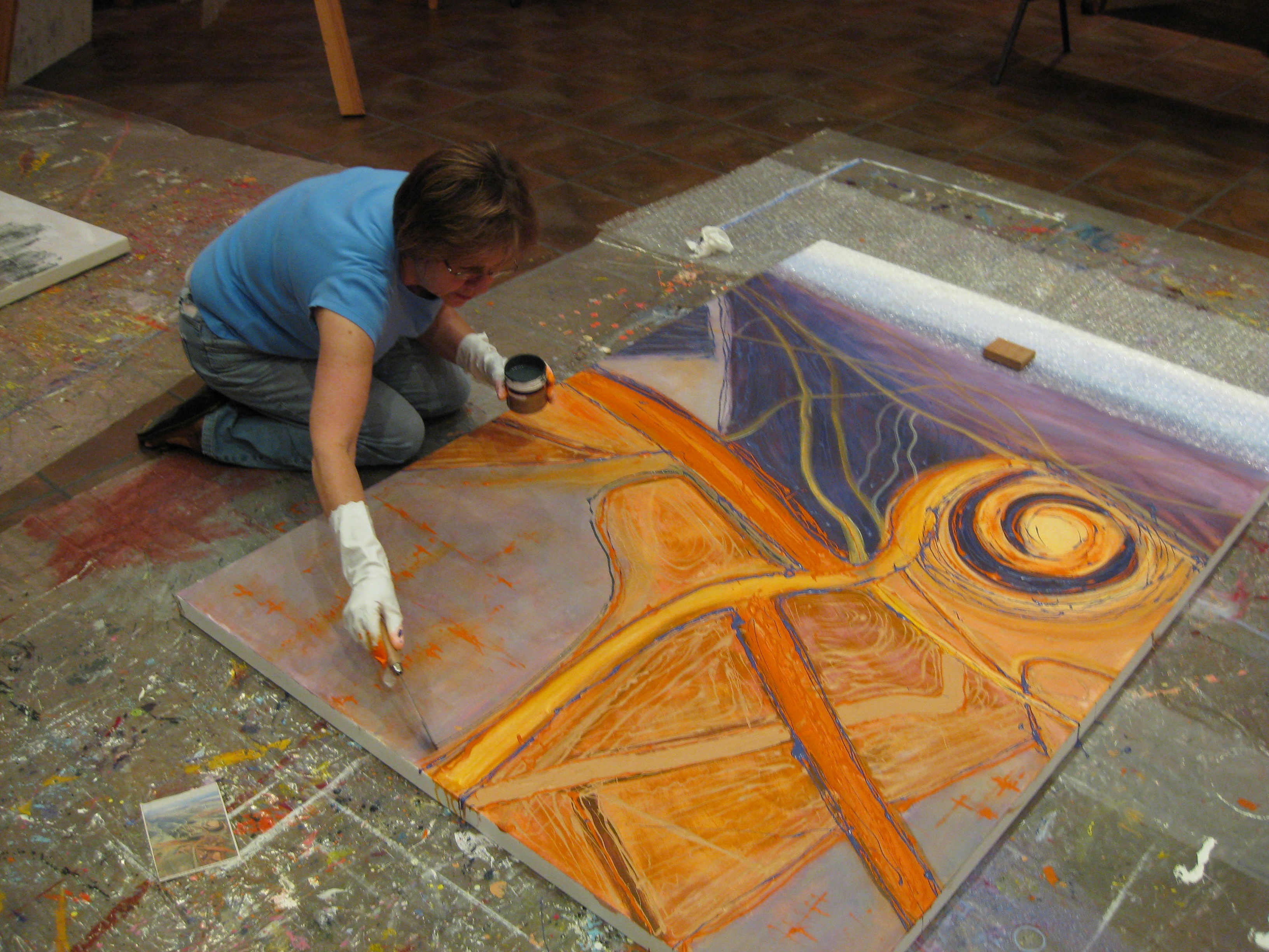 HELEN HAYWARD WORKING IN HER STUDIO ON PIT